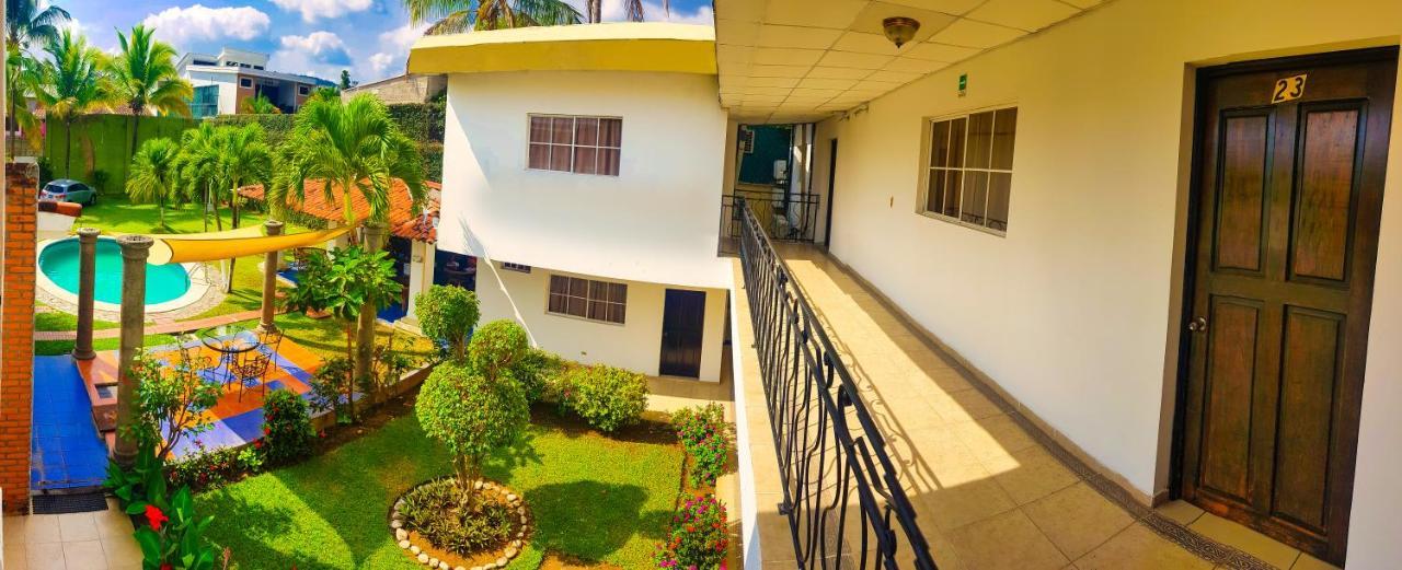 Hotel Santa Elena Antiguo Cuscatlán Екстериор снимка