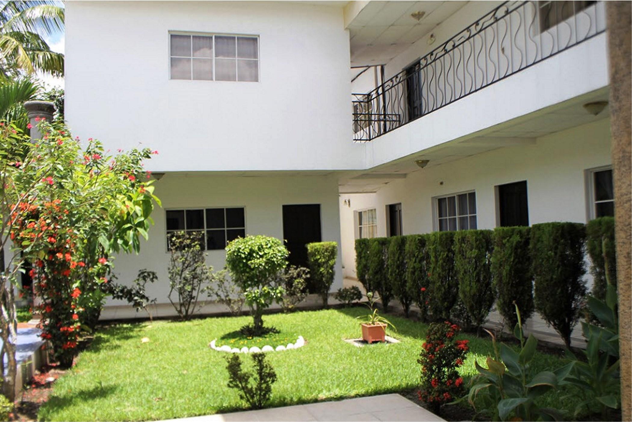 Hotel Santa Elena Antiguo Cuscatlán Екстериор снимка