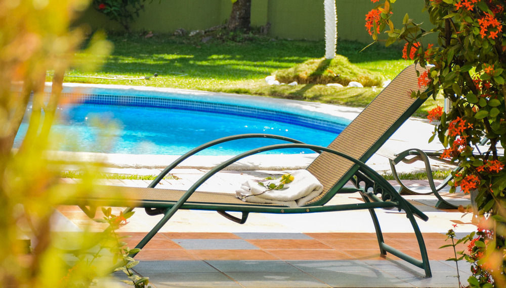 Hotel Santa Elena Antiguo Cuscatlán Екстериор снимка