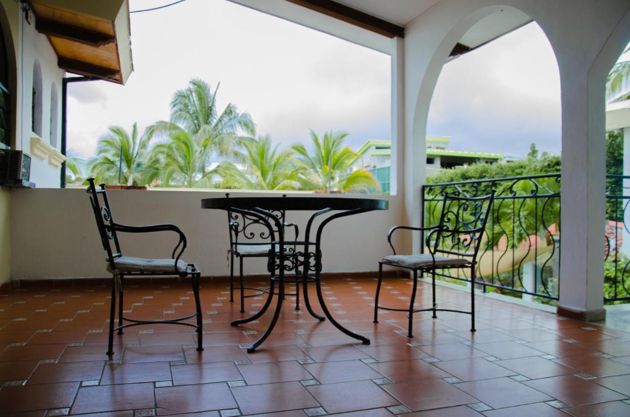 Hotel Santa Elena Antiguo Cuscatlán Екстериор снимка