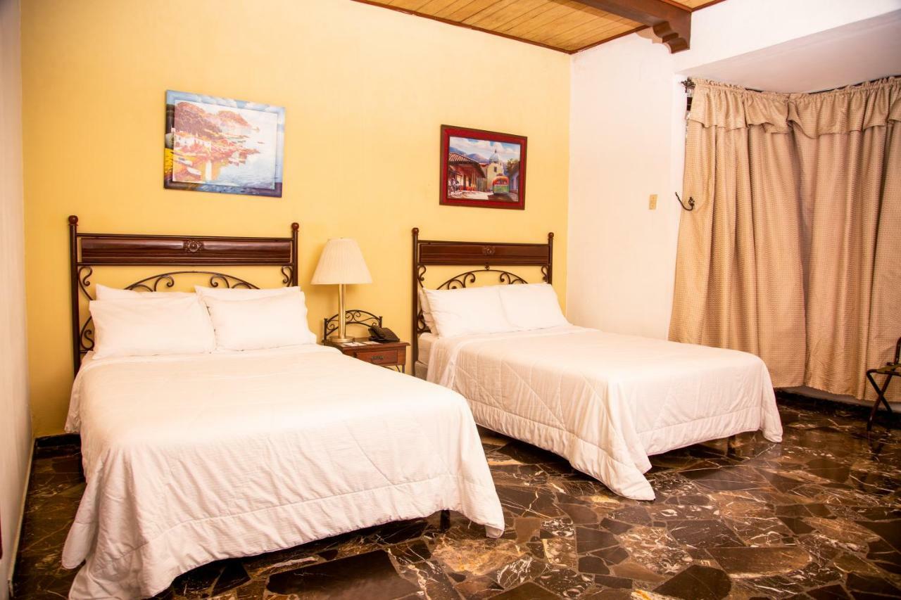 Hotel Santa Elena Antiguo Cuscatlán Екстериор снимка